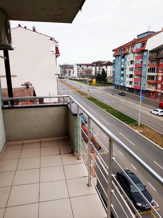 Luna Apartman Brčko Buitenkant foto